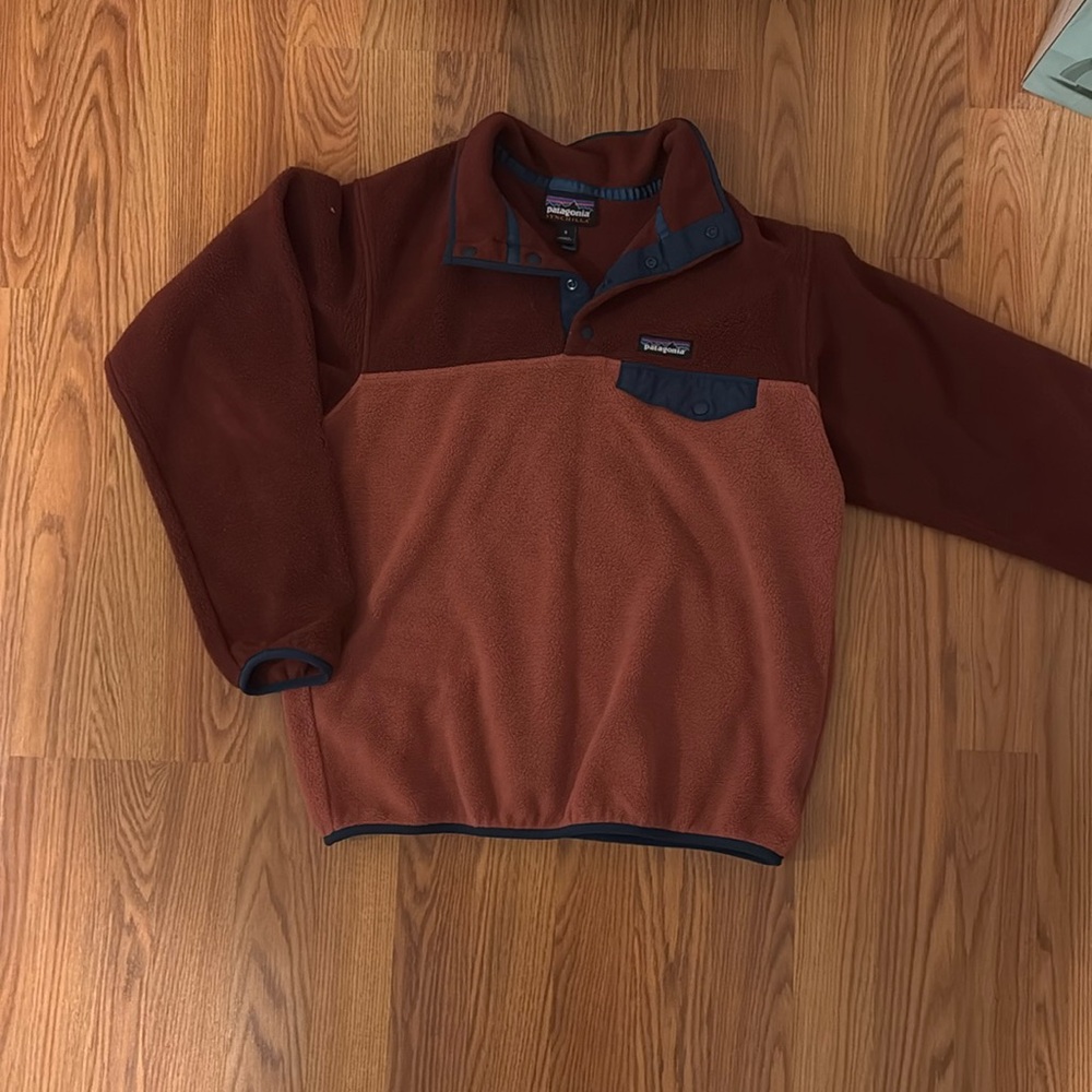 Women’s Patagonia button up
